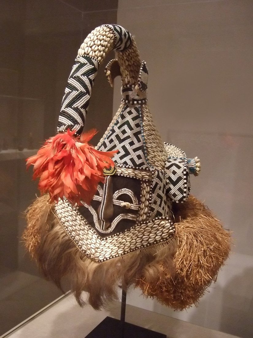 Traditional Congolese mask